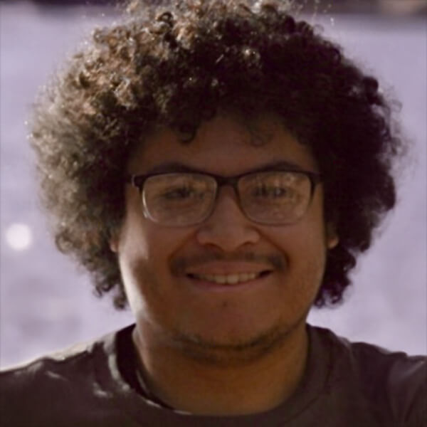 Headshot of Ethan Figueroa
